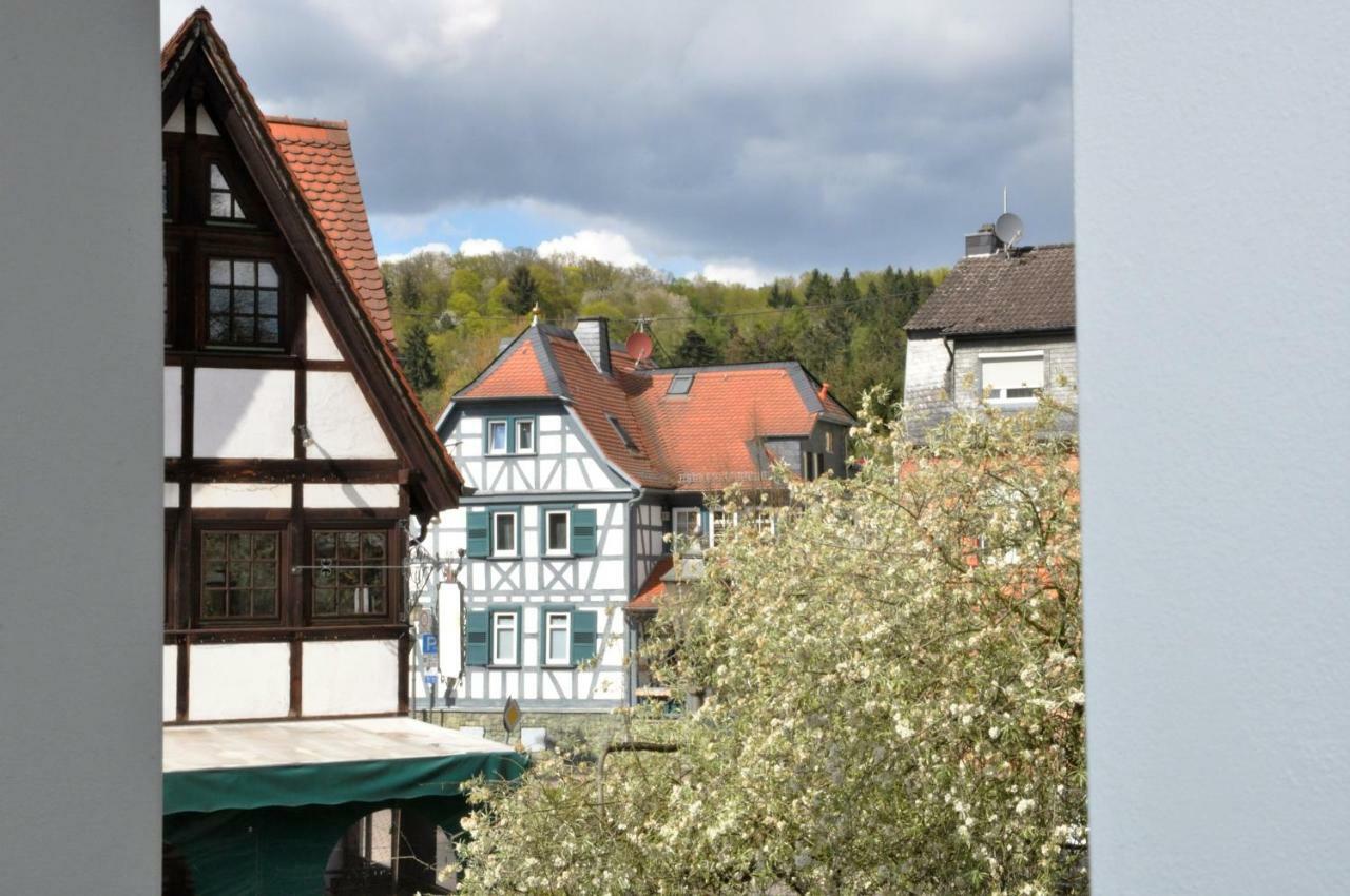 Apartmenthaus Am Zimmerplatz Hofheim am Taunus Dış mekan fotoğraf